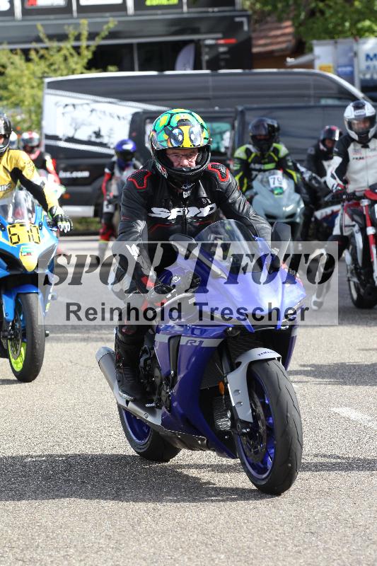 /Archiv-2022/65 20.09.2022 Straubhaar Fun Day ADR/Gruppe gruen/testbike